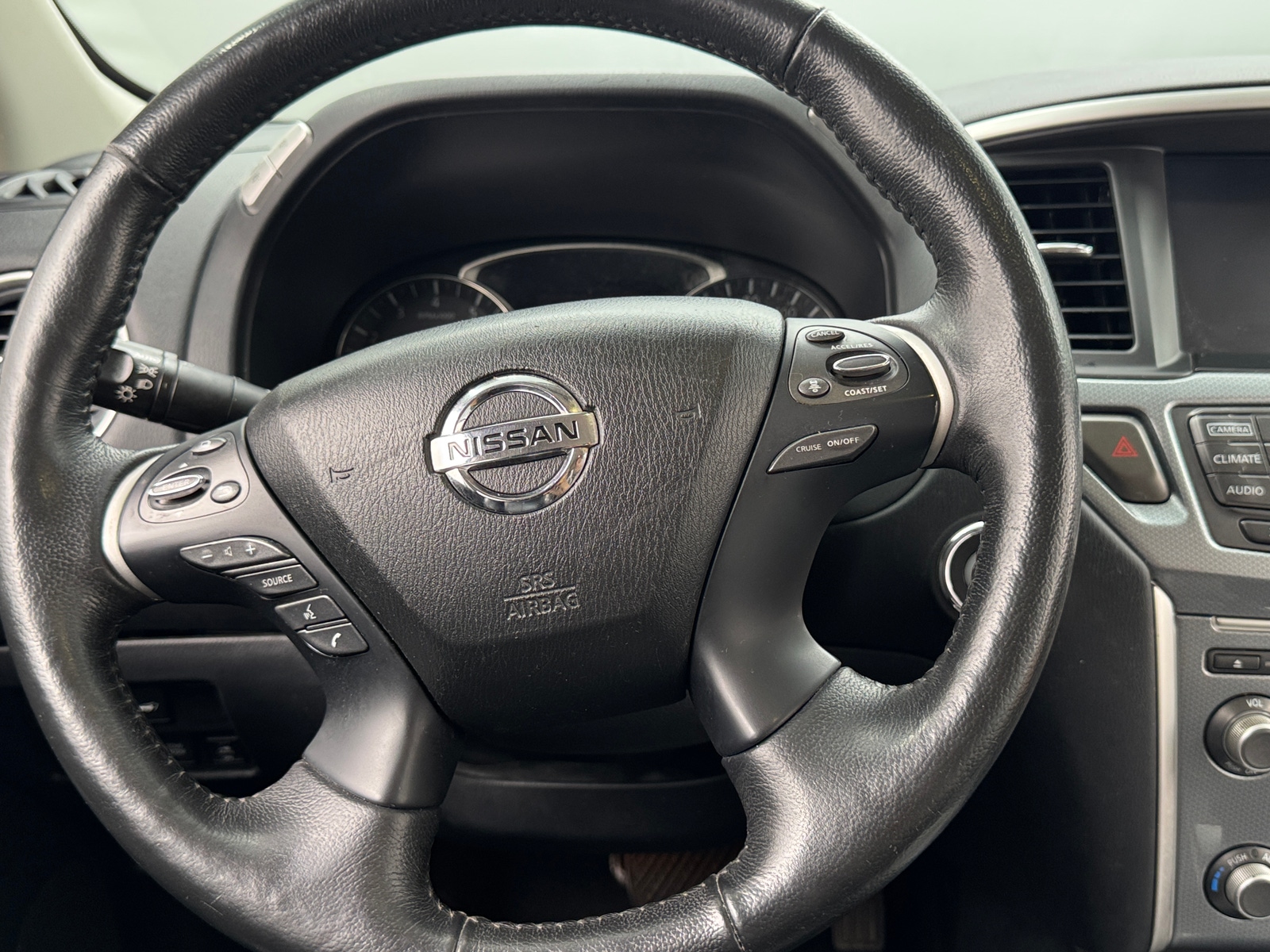 Thumbnail: 2020 Nissan Pathfinder - 4