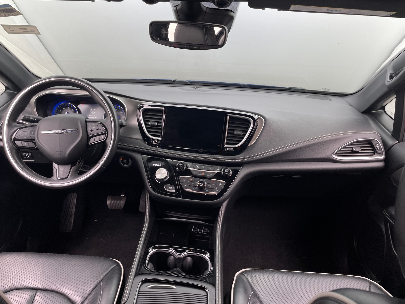 Thumbnail: 2021 Chrysler Pacifica - 2