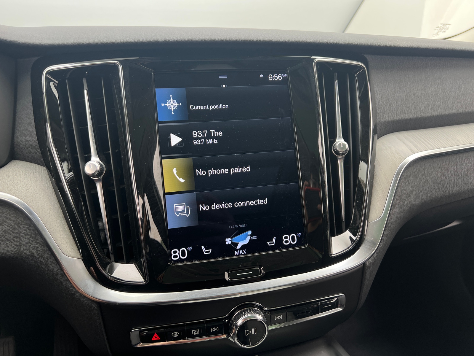Thumbnail: 2022 Volvo V60 - 3