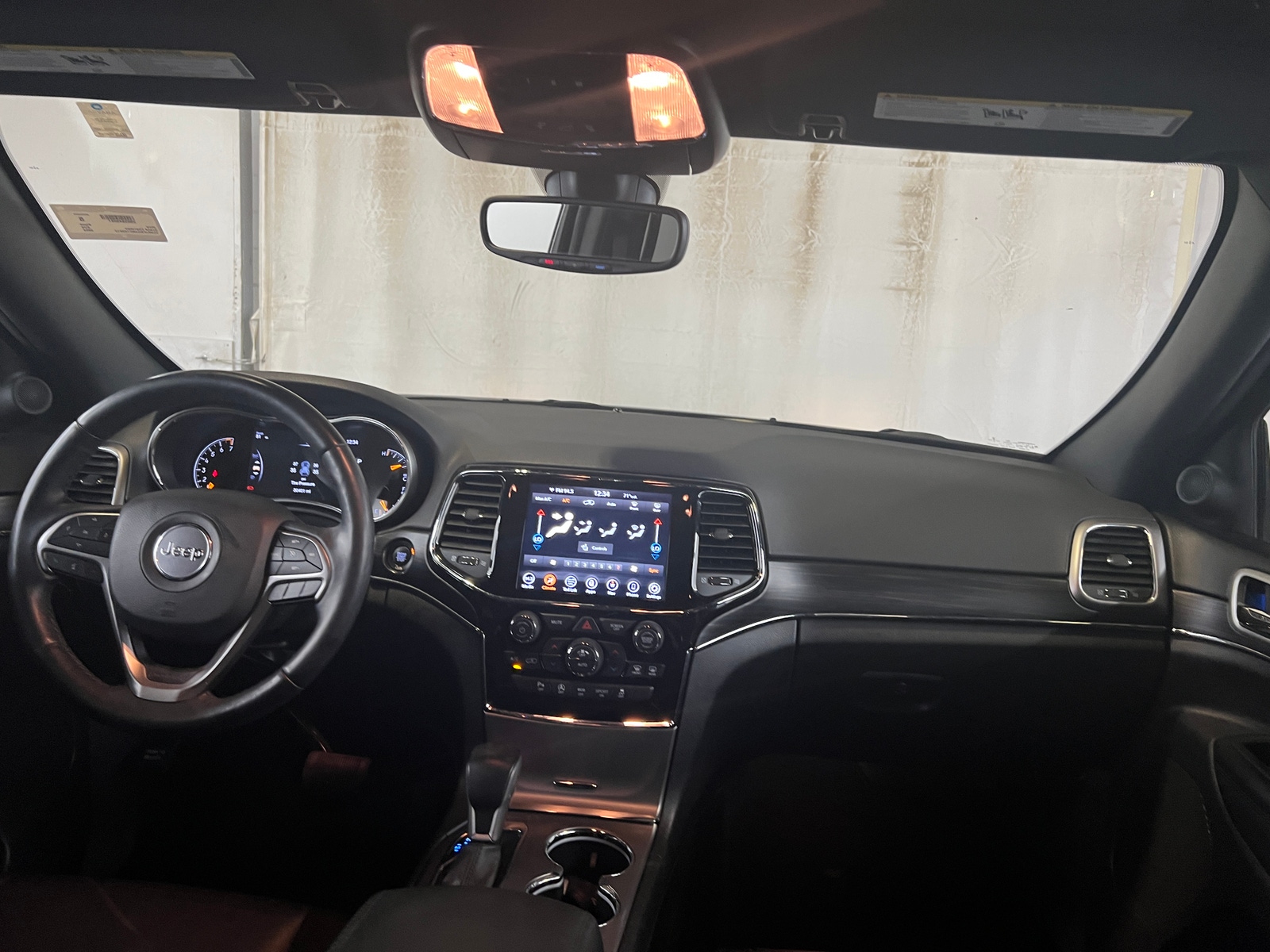 Thumbnail: 2022 Jeep Grand Cherokee - 2
