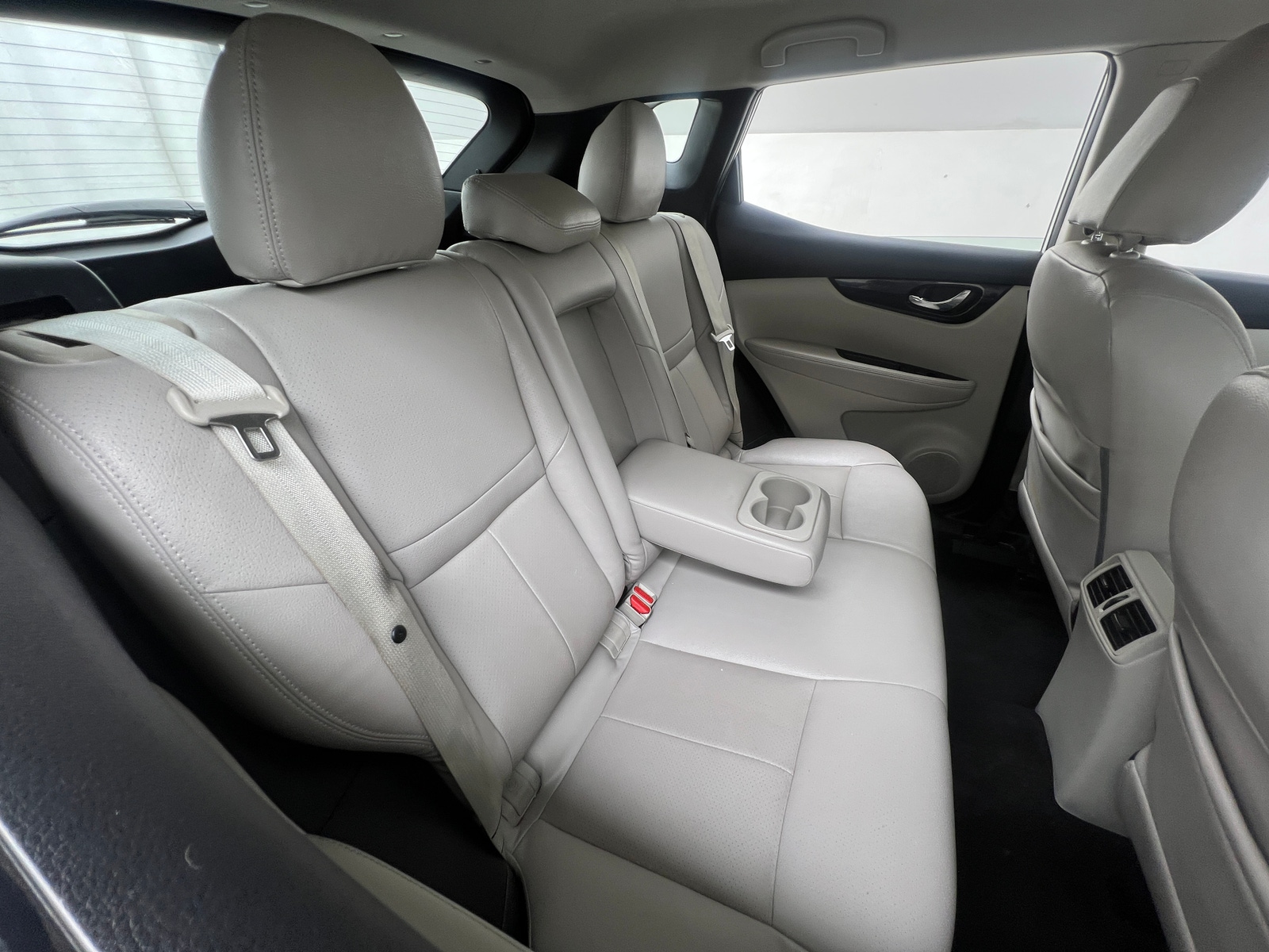 Thumbnail: 2019 Nissan Rogue Sport - 6