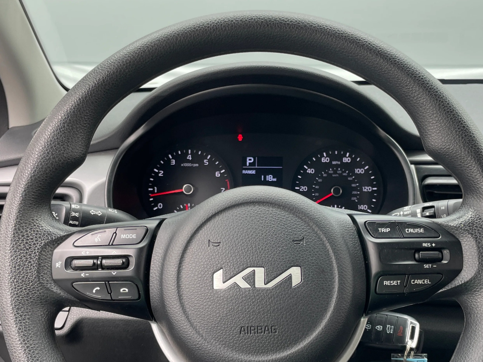 Thumbnail: 2022 Kia Rio - 5