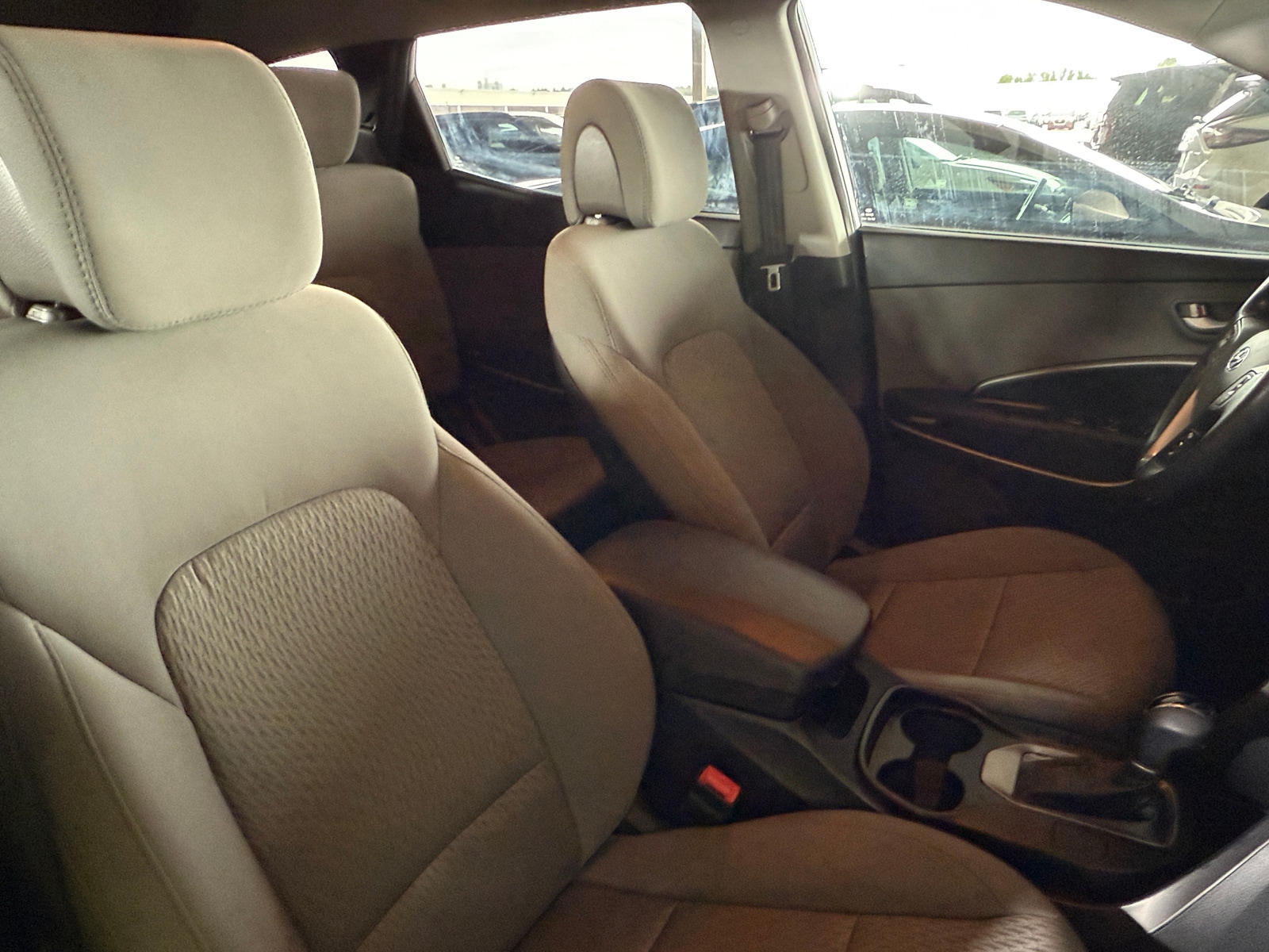 Thumbnail: 2014 Hyundai Santa Fe - 2