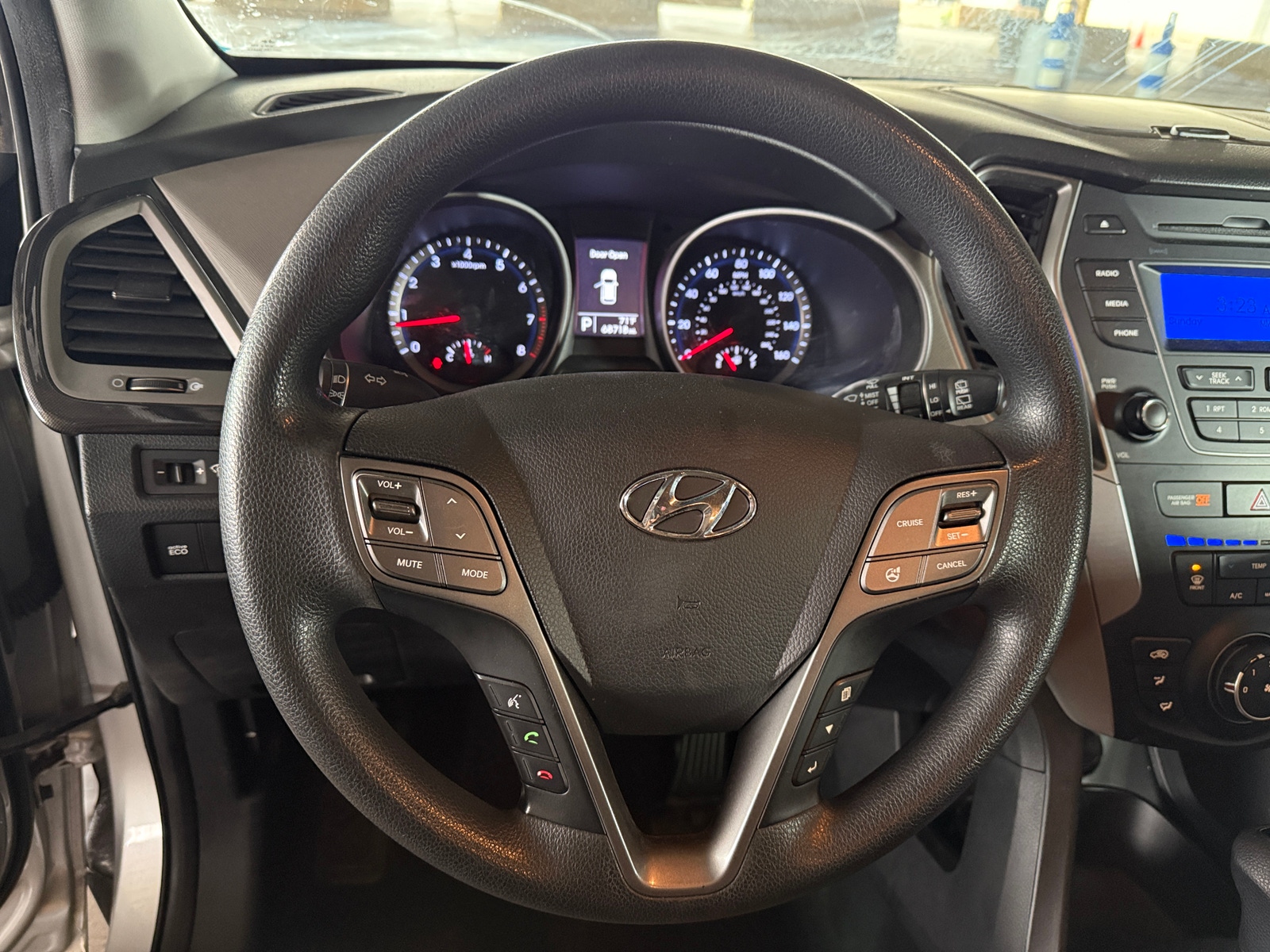 Thumbnail: 2014 Hyundai Santa Fe - 5