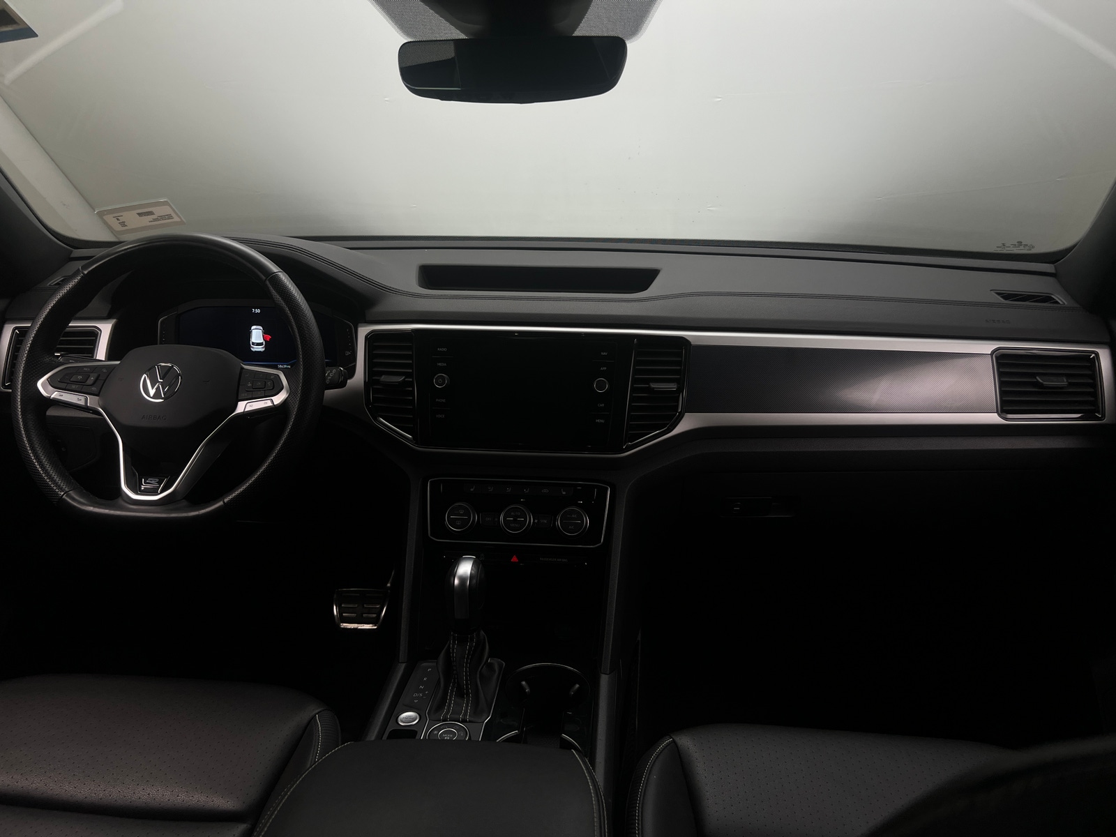 Thumbnail: 2023 Volkswagen Atlas - 2