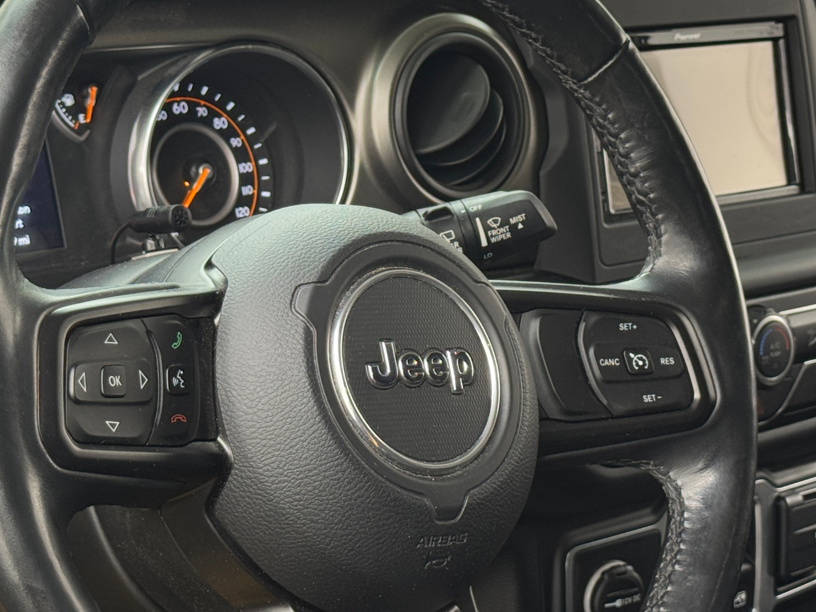 Thumbnail: 2018 Jeep Wrangler - 4