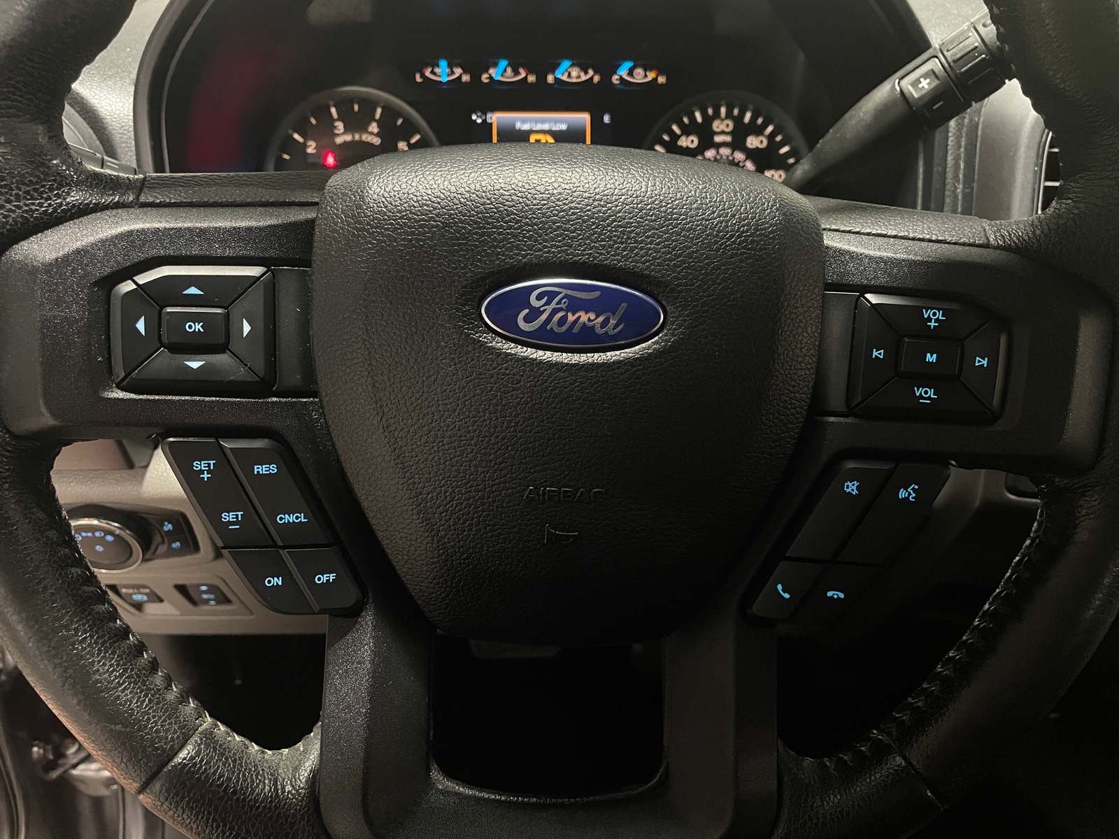 Thumbnail: 2016 Ford Econoline - 5
