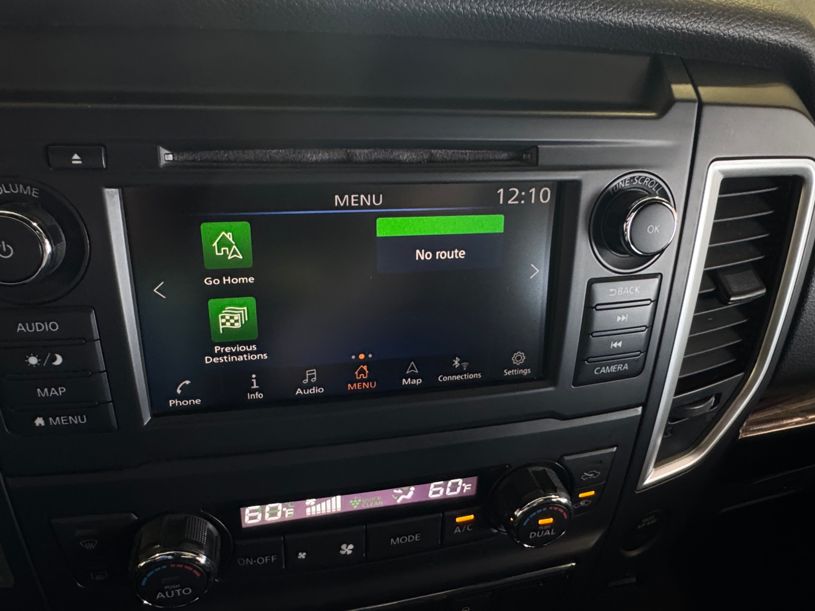 Thumbnail: 2019 Nissan Titan - 4