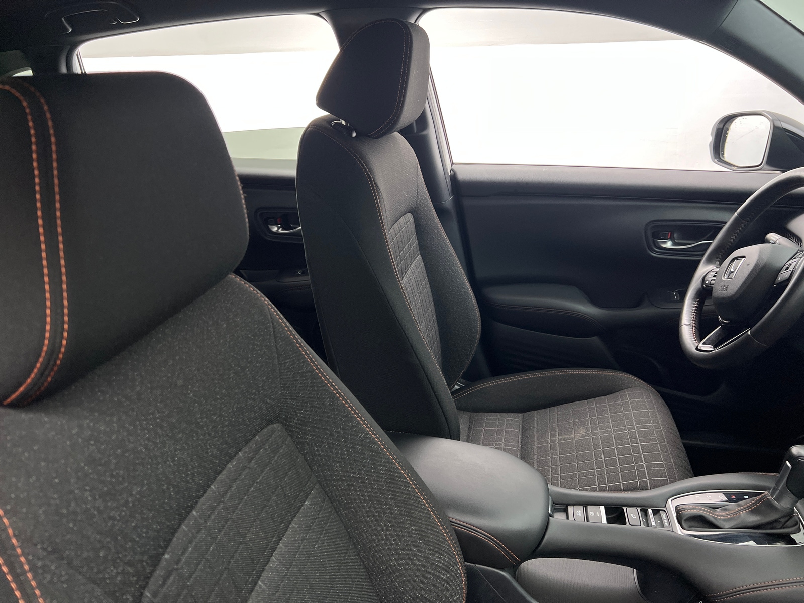Thumbnail: 2024 Honda HR-V - 2