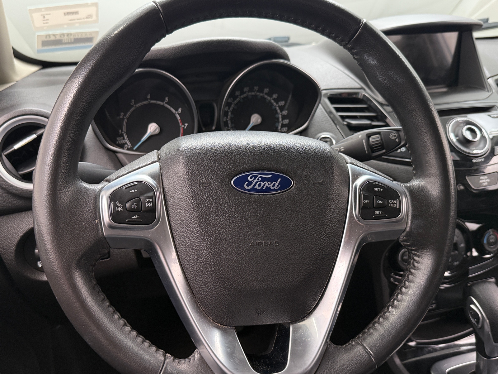 Thumbnail: 2016 Ford Fiesta - 4