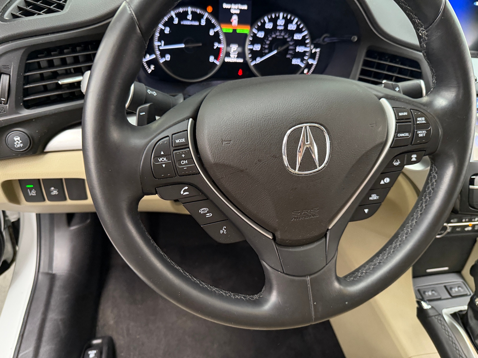 Thumbnail: 2017 Acura ILX - 4