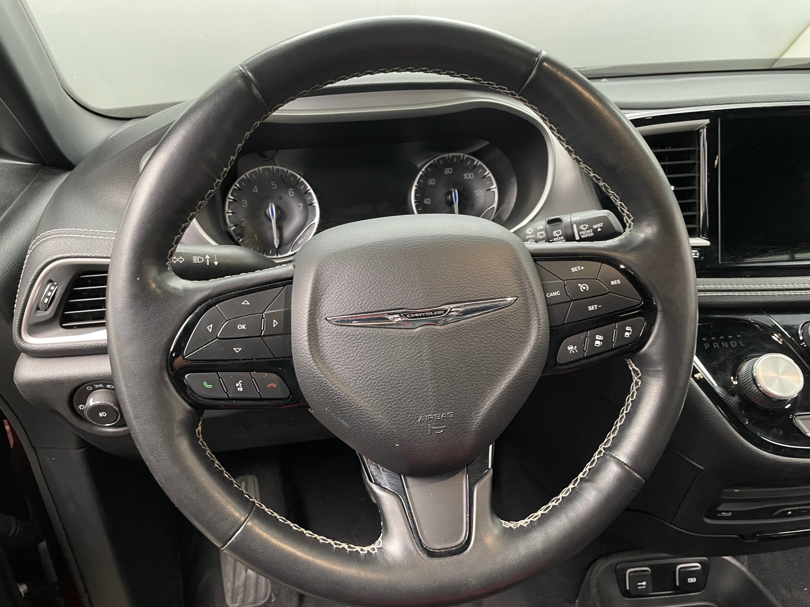Thumbnail: 2021 Chrysler Pacifica - 4