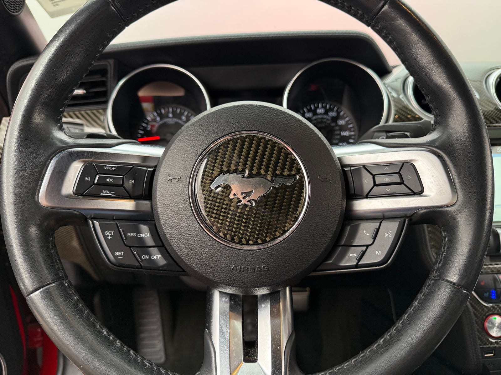 Thumbnail: 2018 Ford Mustang - 4