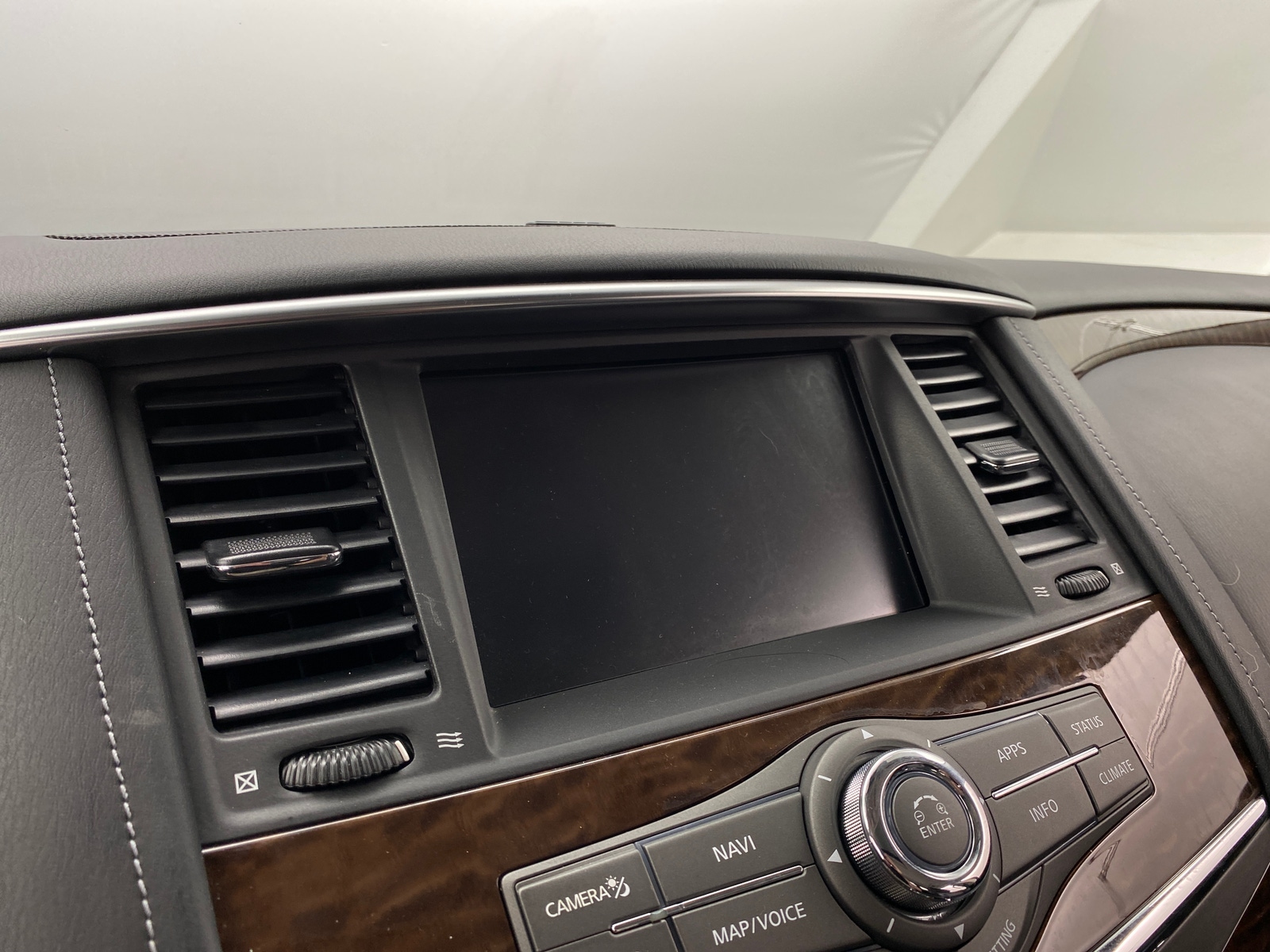 Thumbnail: 2018 Nissan Armada - 3