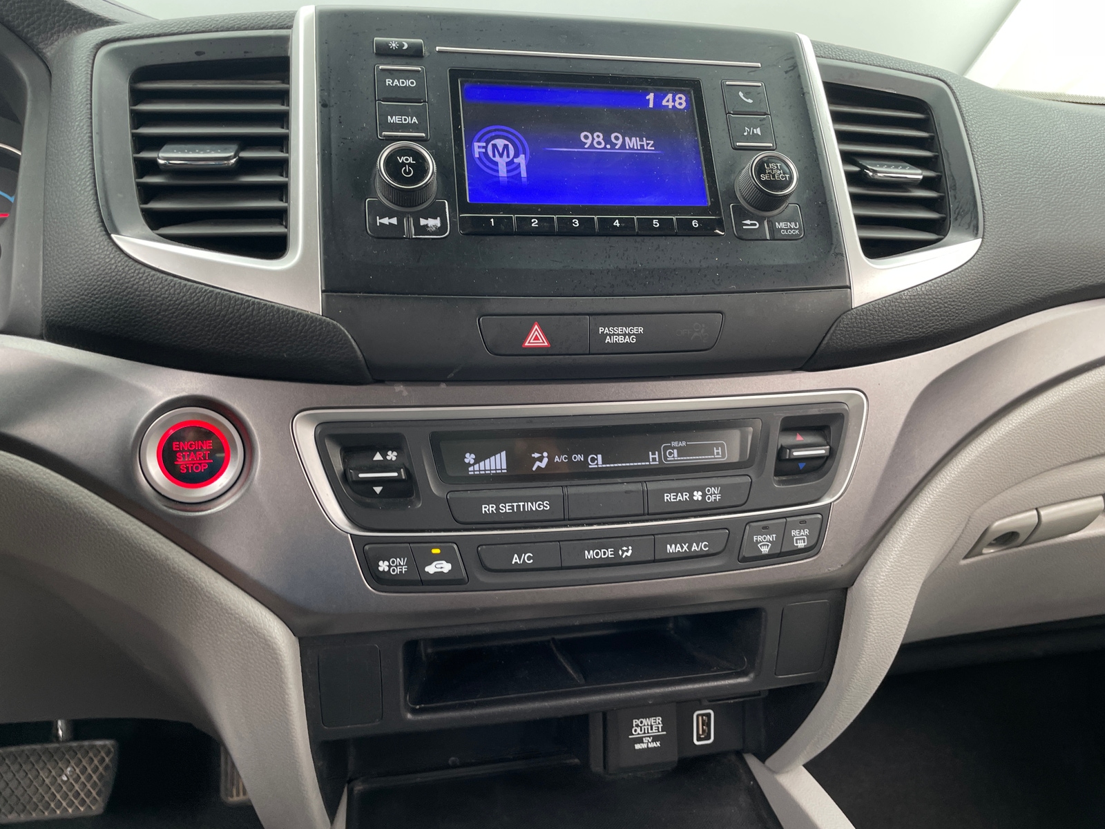Thumbnail: 2019 Honda Pilot - 4
