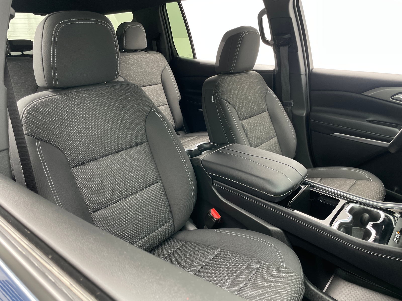 Thumbnail: 2024 Chevrolet Traverse - 2