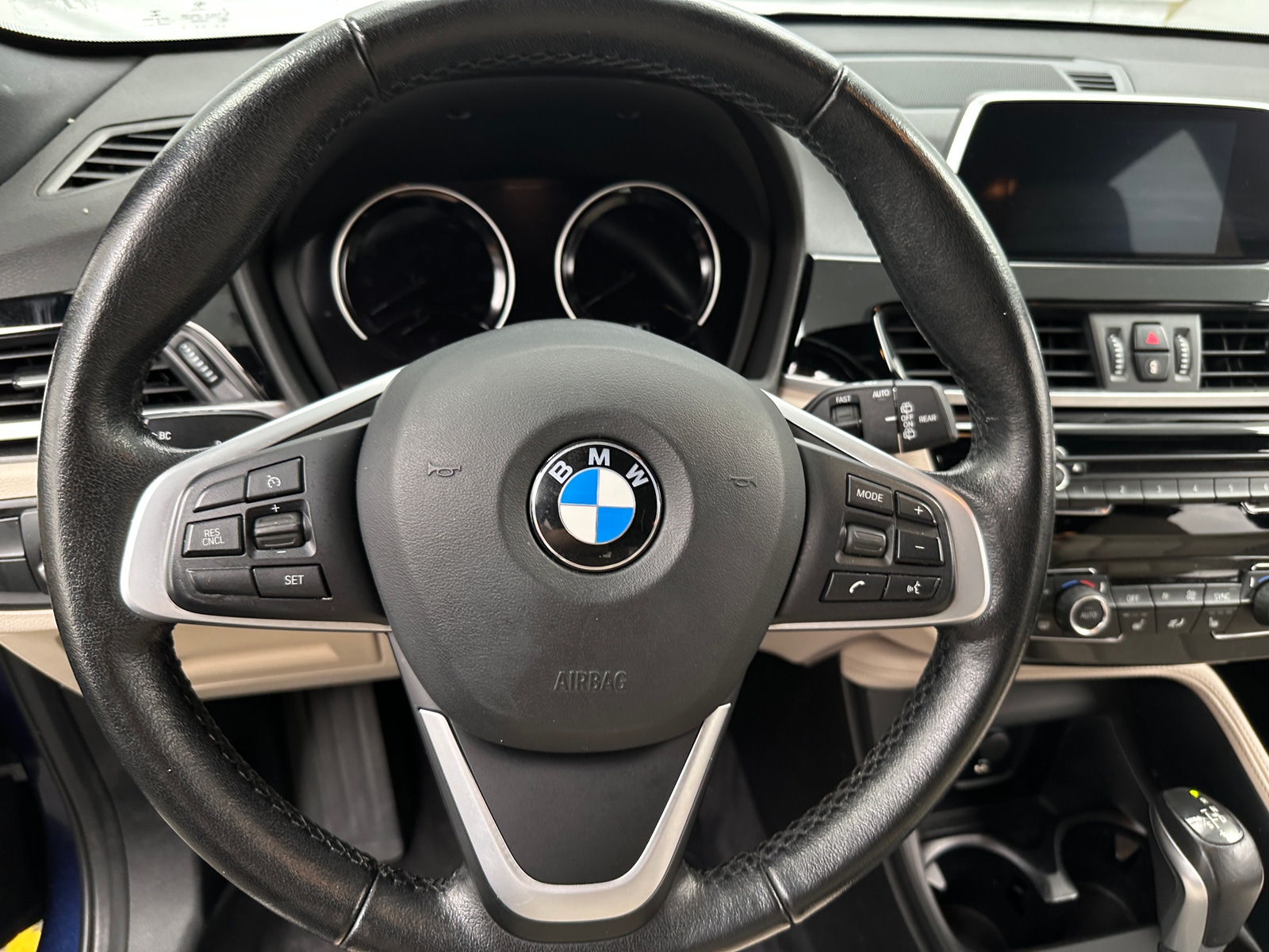 Thumbnail: 2019 BMW X1 - 4