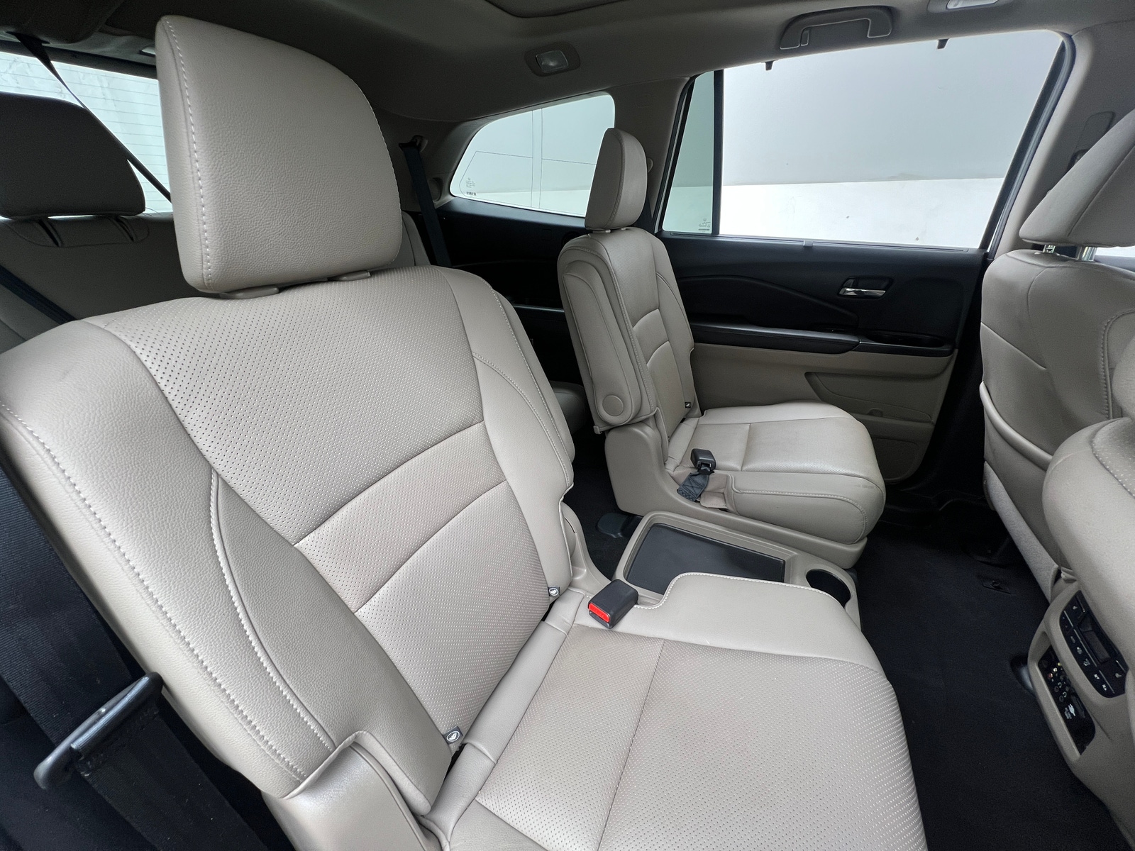 Thumbnail: 2018 Honda Pilot - 5