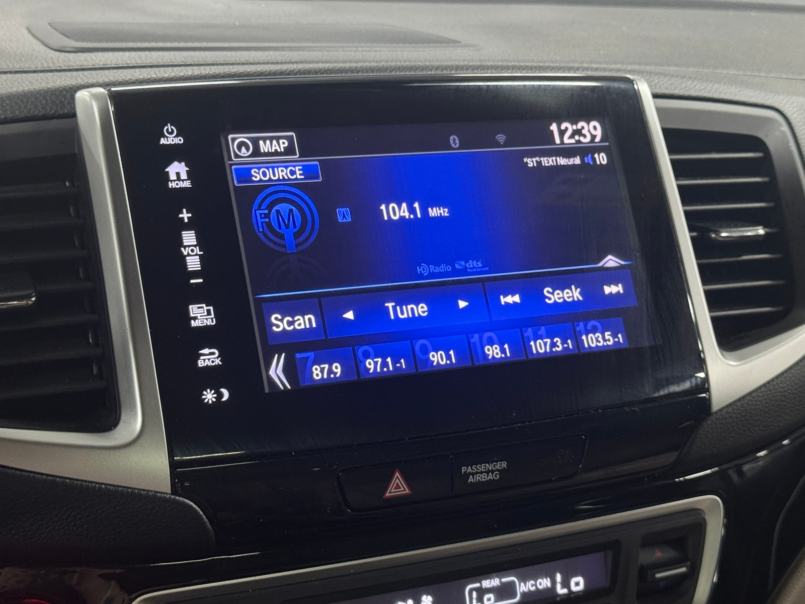 Thumbnail: 2018 Honda Pilot - 3