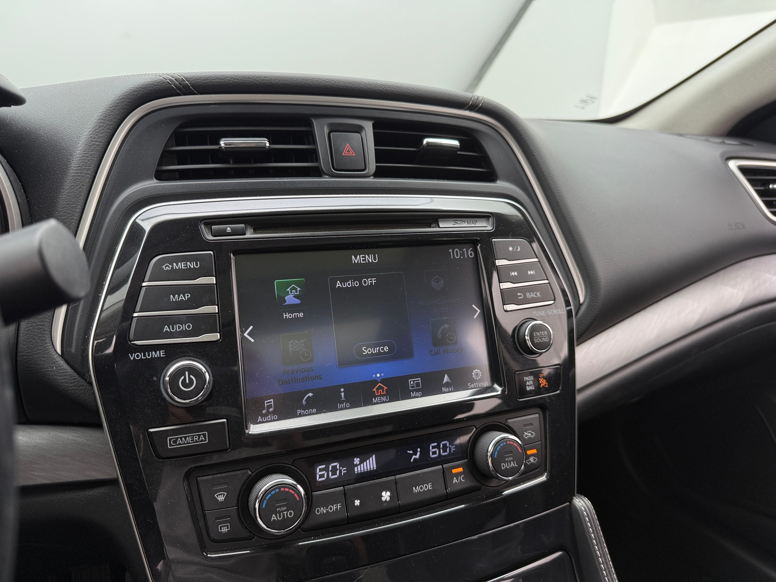 Thumbnail: 2016 Nissan Maxima - 3
