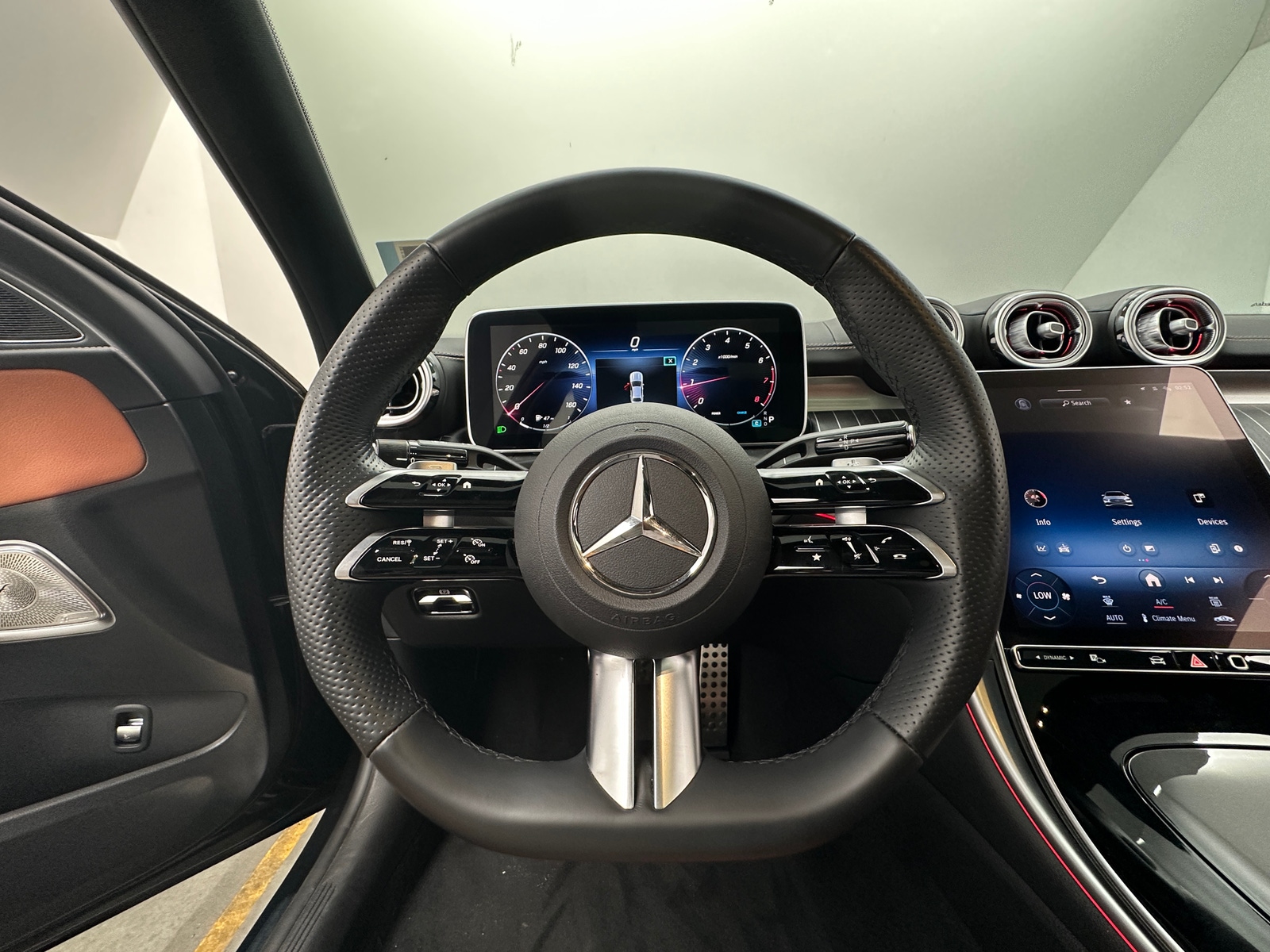 Thumbnail: 2023 Mercedes-Benz C-Class - 5