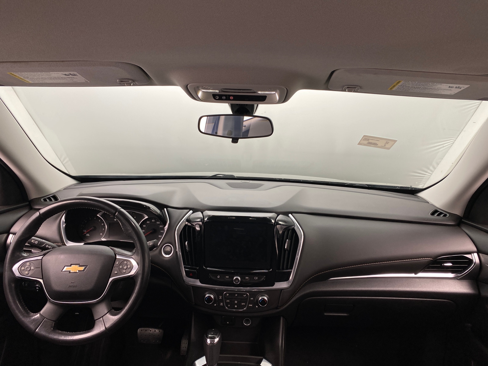 Thumbnail: 2019 Chevrolet Traverse - 3
