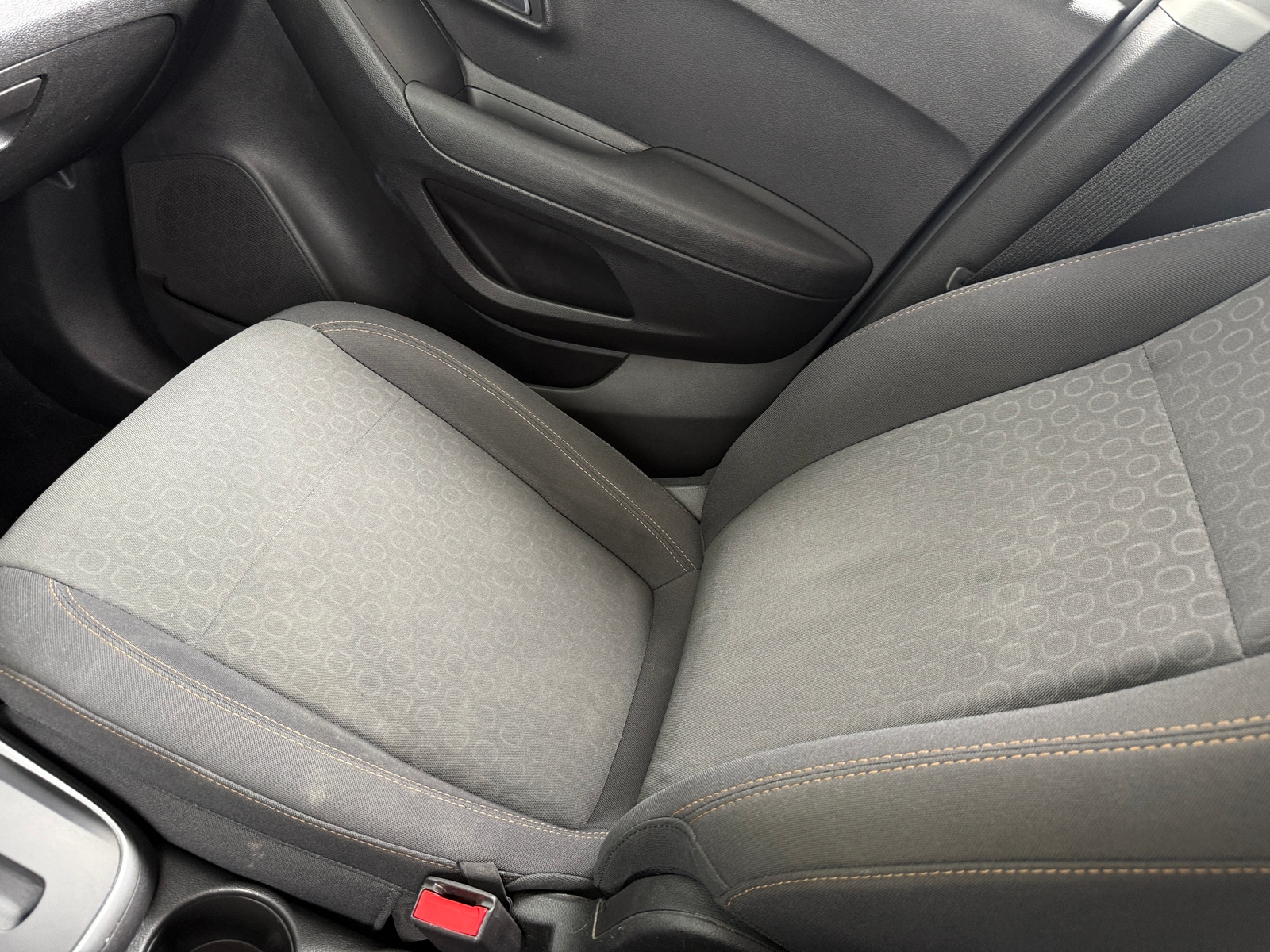 Thumbnail: 2019 Chevrolet Trax - 2