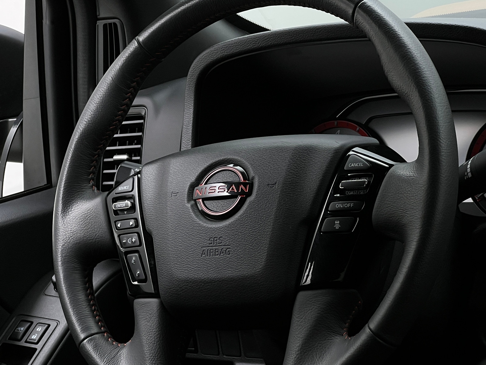 Thumbnail: 2024 Nissan Frontier - 5