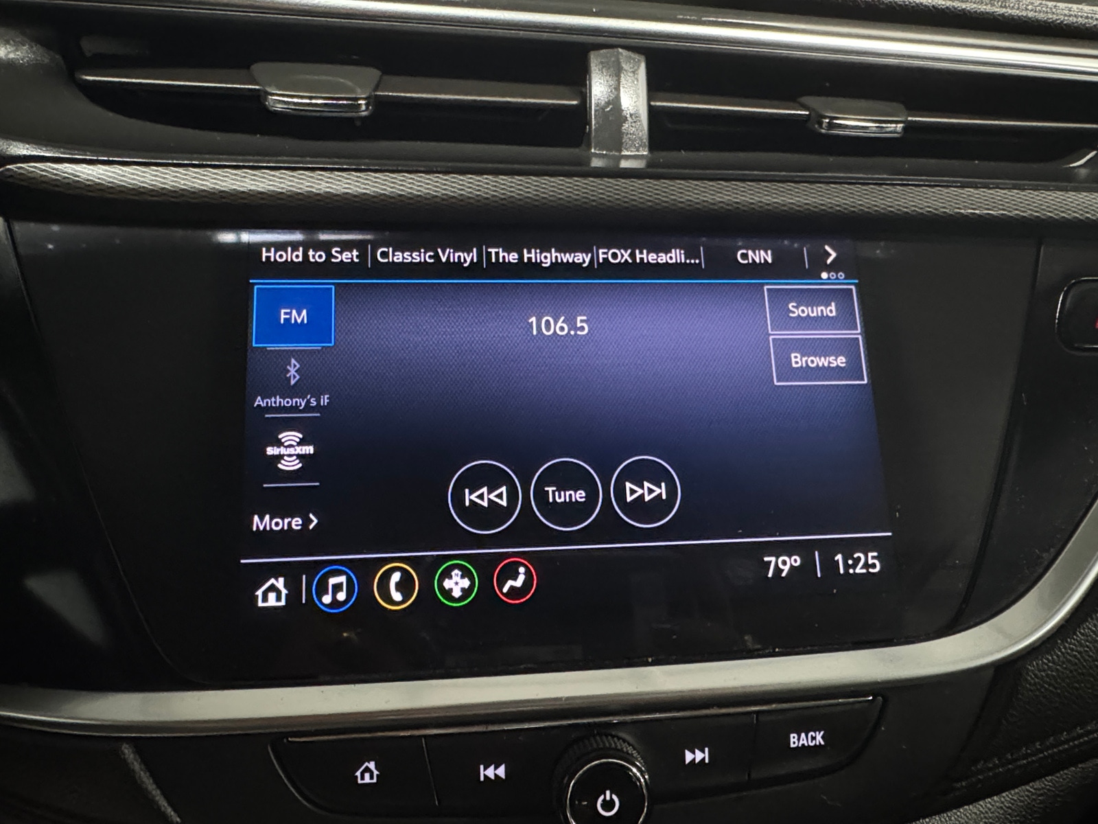 Thumbnail: 2020 Buick Encore GX - 3