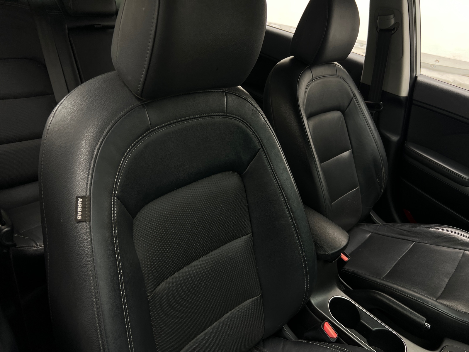 Thumbnail: 2016 Kia Forte - 2