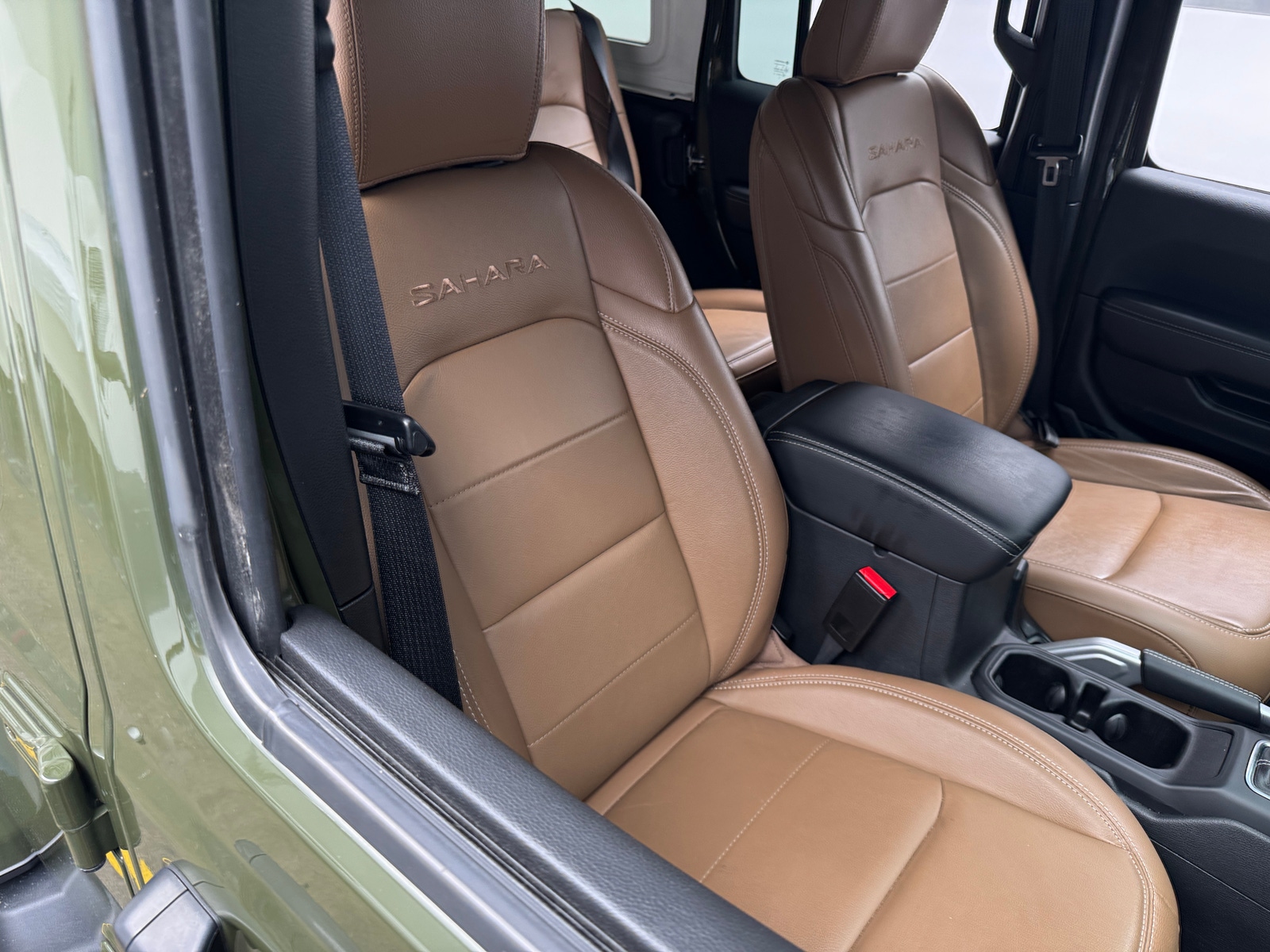 Thumbnail: 2022 Jeep Wrangler - 2