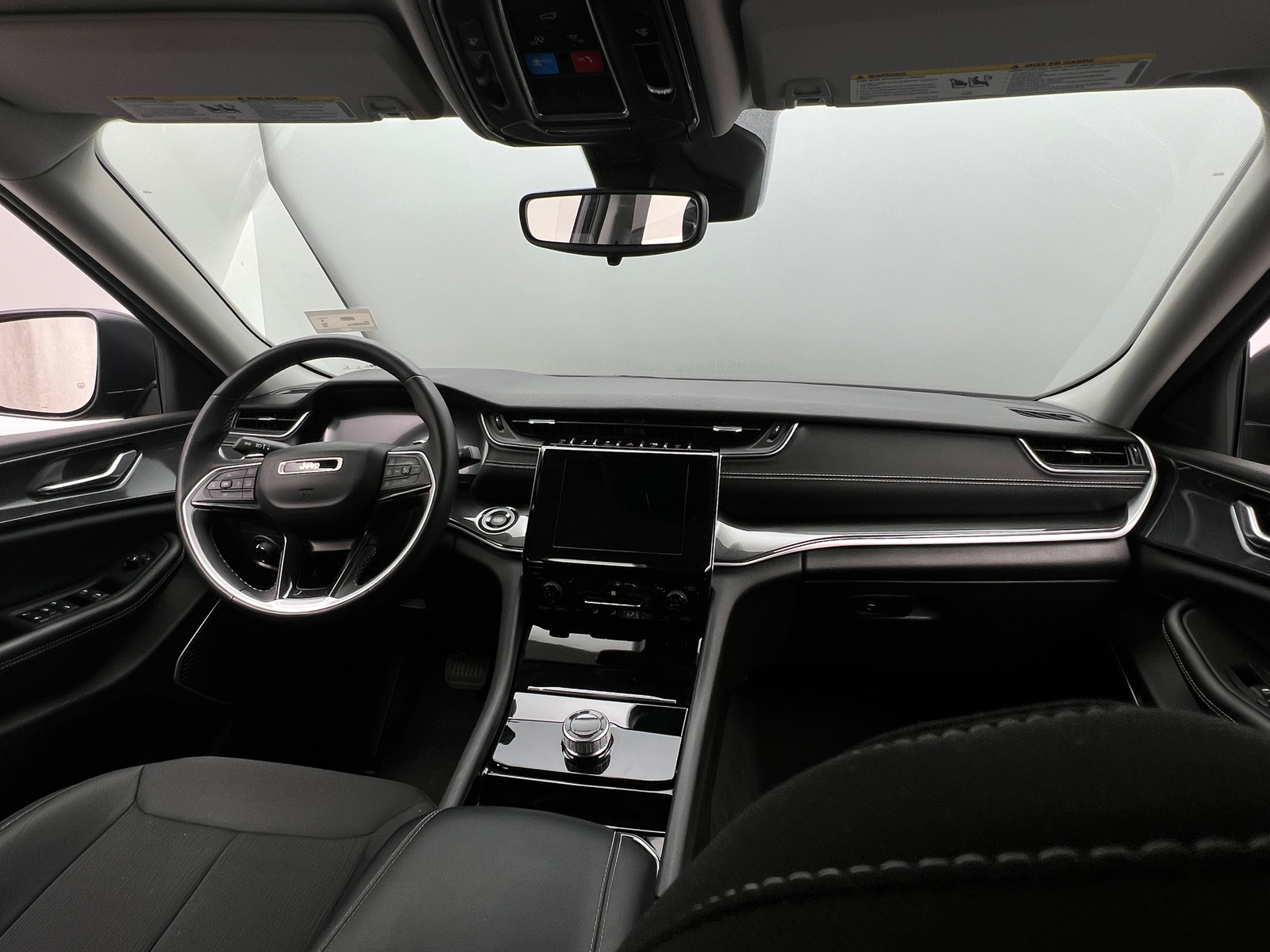 Thumbnail: 2022 Jeep Grand Cherokee L - 3