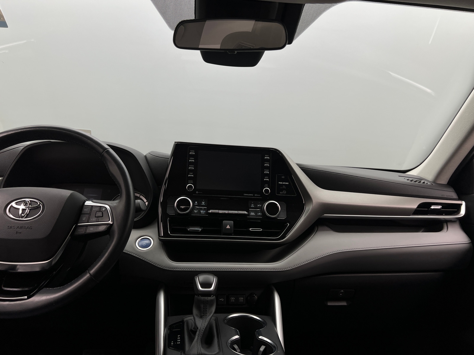 Thumbnail: 2020 Toyota Highlander - 3