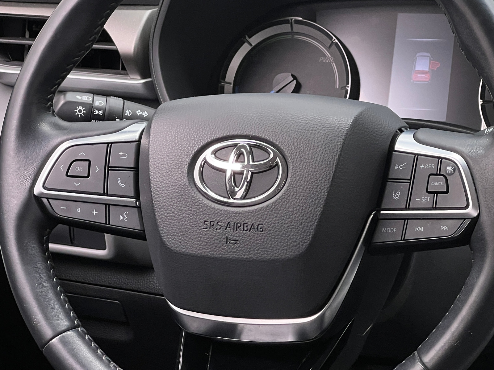 Thumbnail: 2020 Toyota Highlander - 5