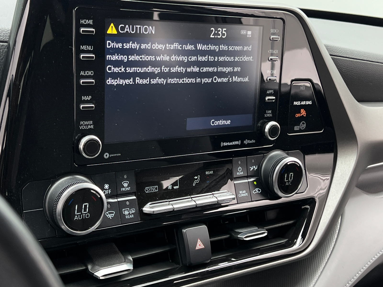 Thumbnail: 2020 Toyota Highlander - 4