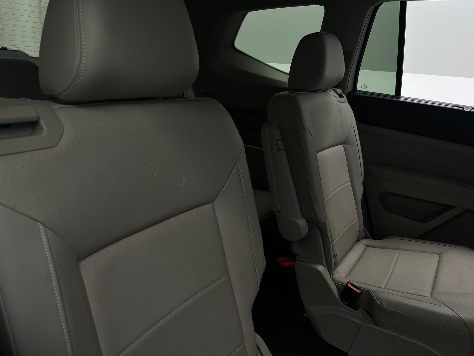 Thumbnail: 2022 Volkswagen Atlas - 5