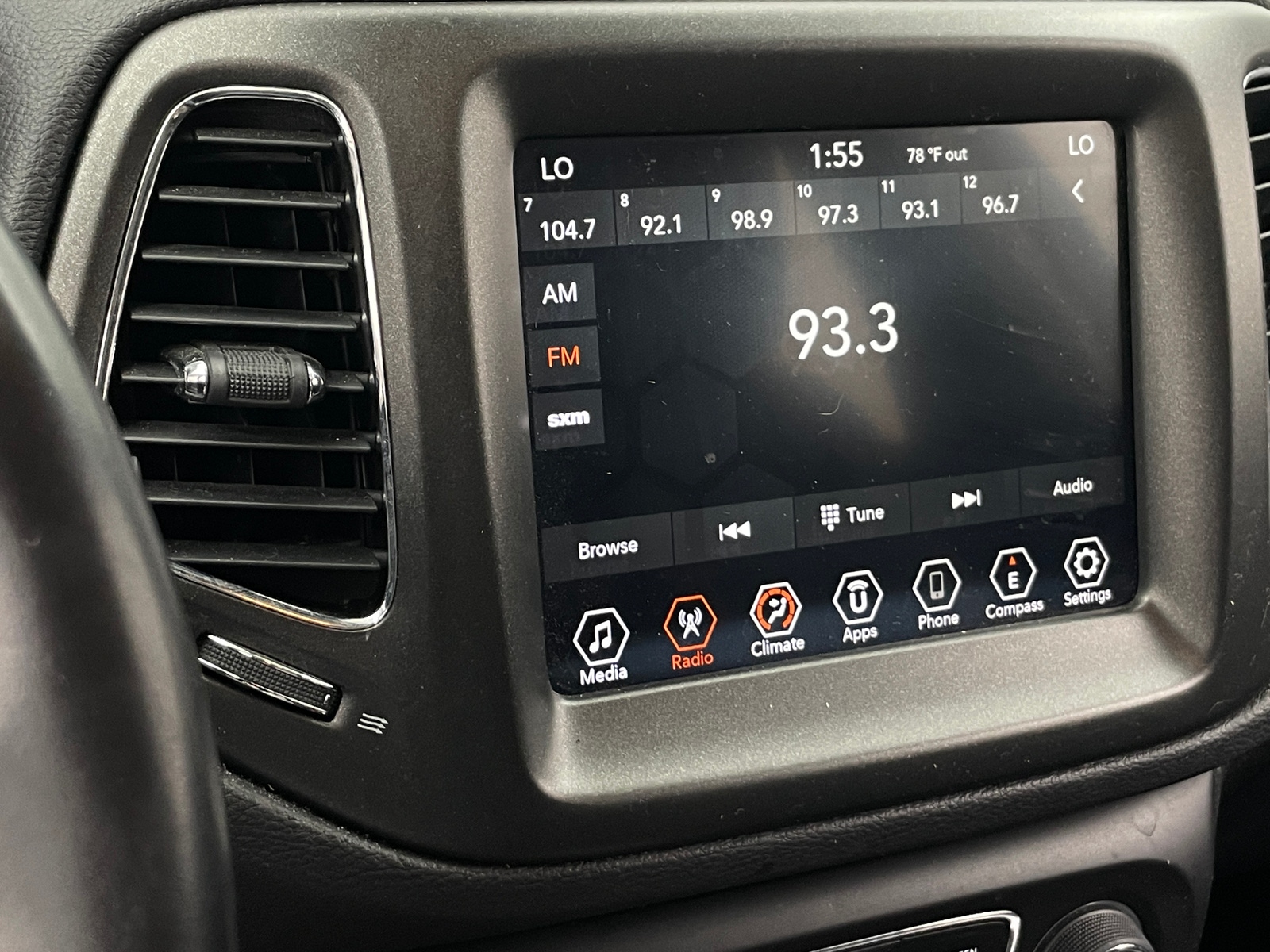 Thumbnail: 2019 Jeep Compass - 4