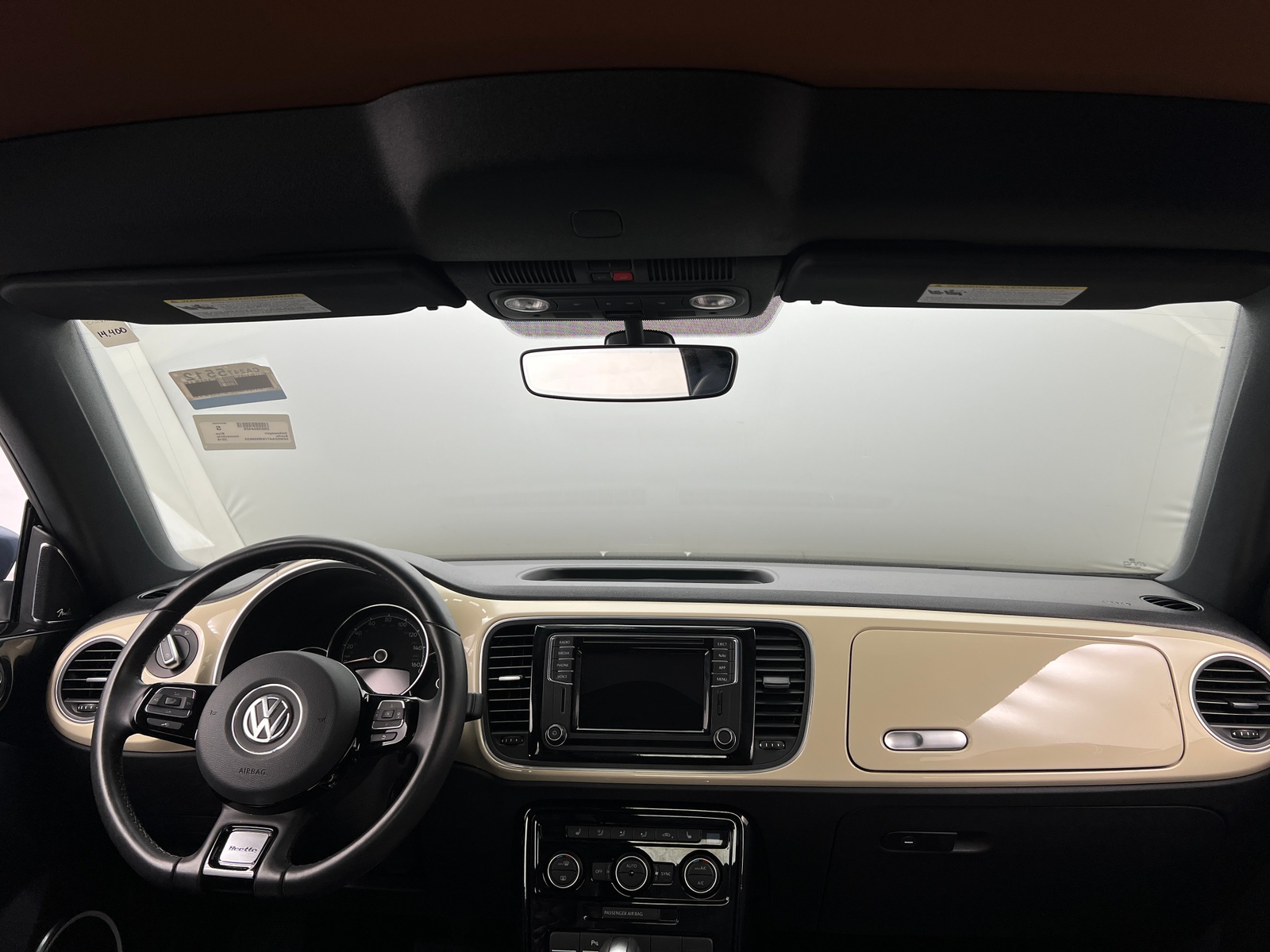 Thumbnail: 2019 Volkswagen Beetle - 3