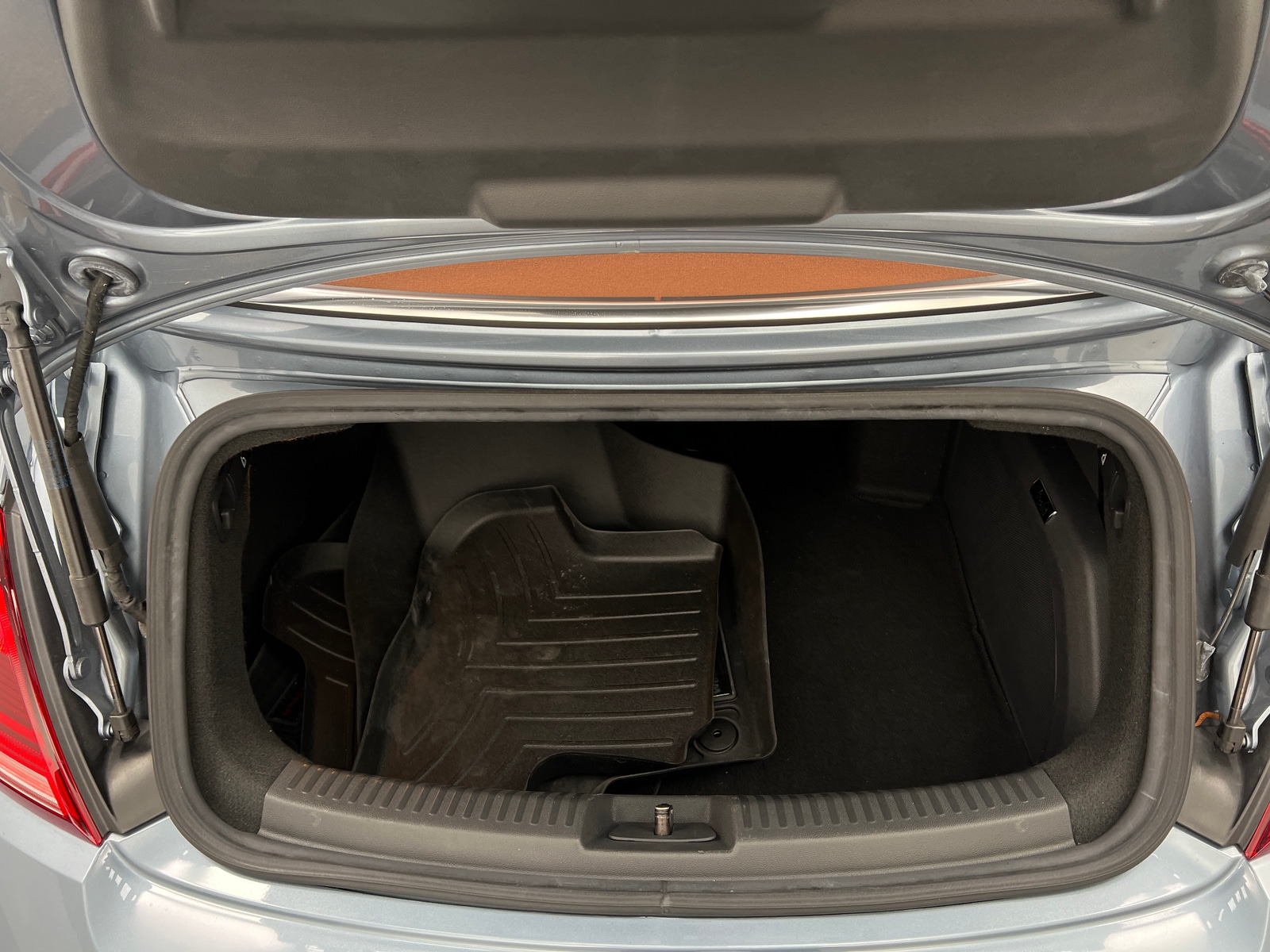 Thumbnail: 2019 Volkswagen Beetle - 7