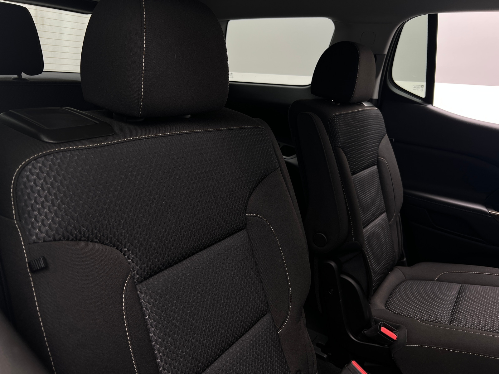 Thumbnail: 2023 GMC Acadia - 6