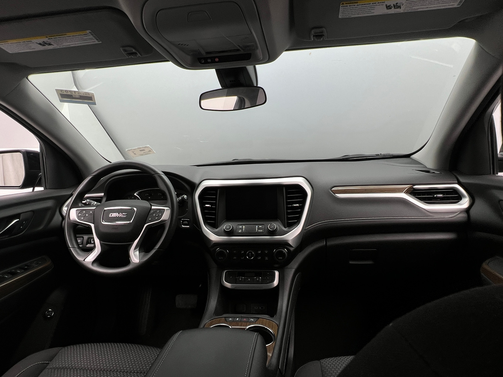 Thumbnail: 2023 GMC Acadia - 3