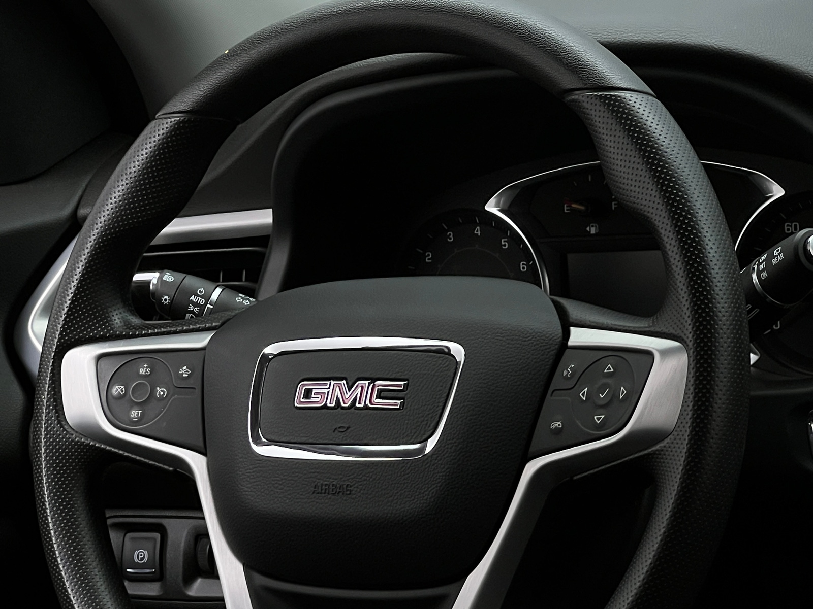 Thumbnail: 2023 GMC Acadia - 5