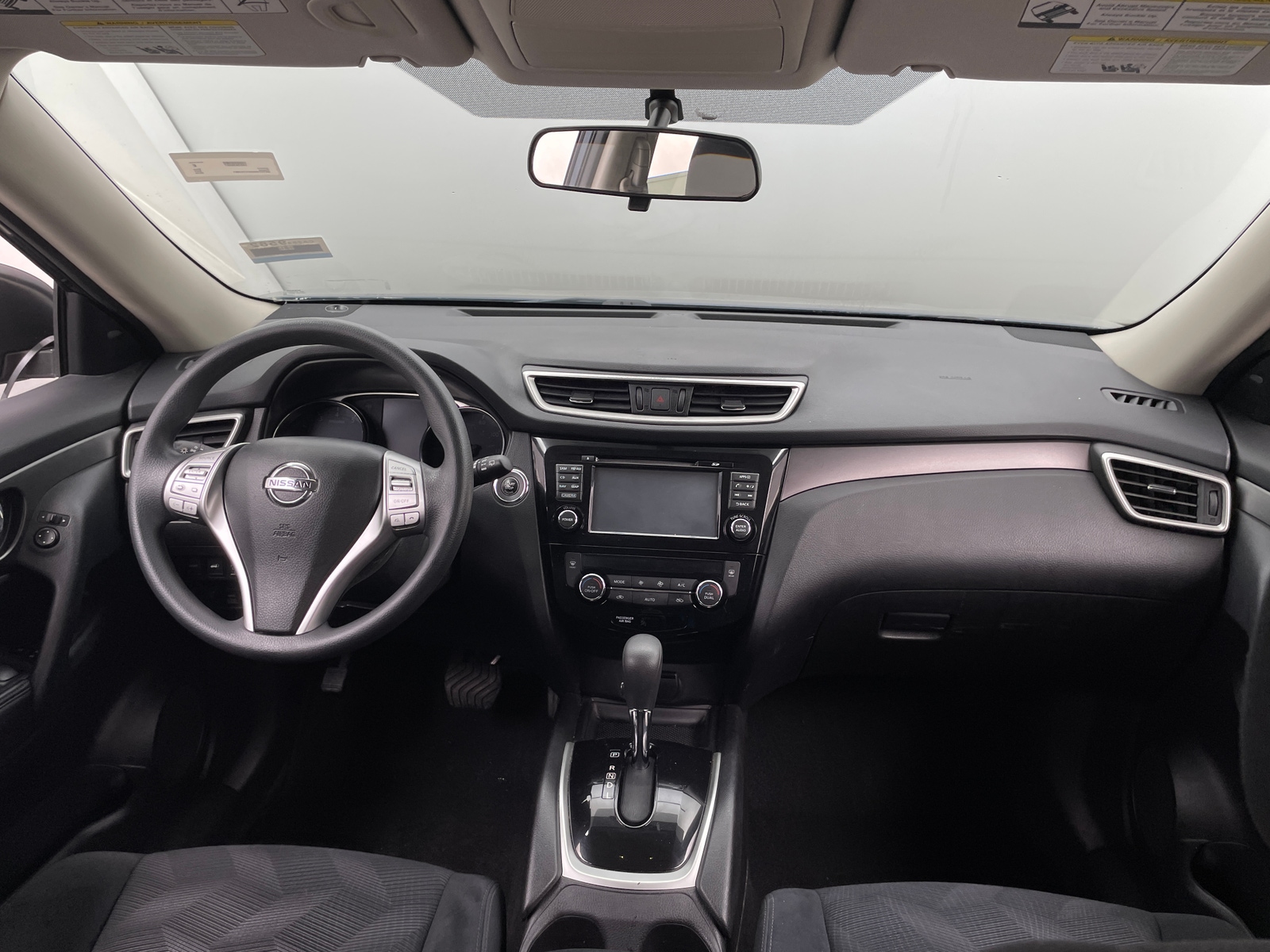 Thumbnail: 2015 Nissan Rogue - 3