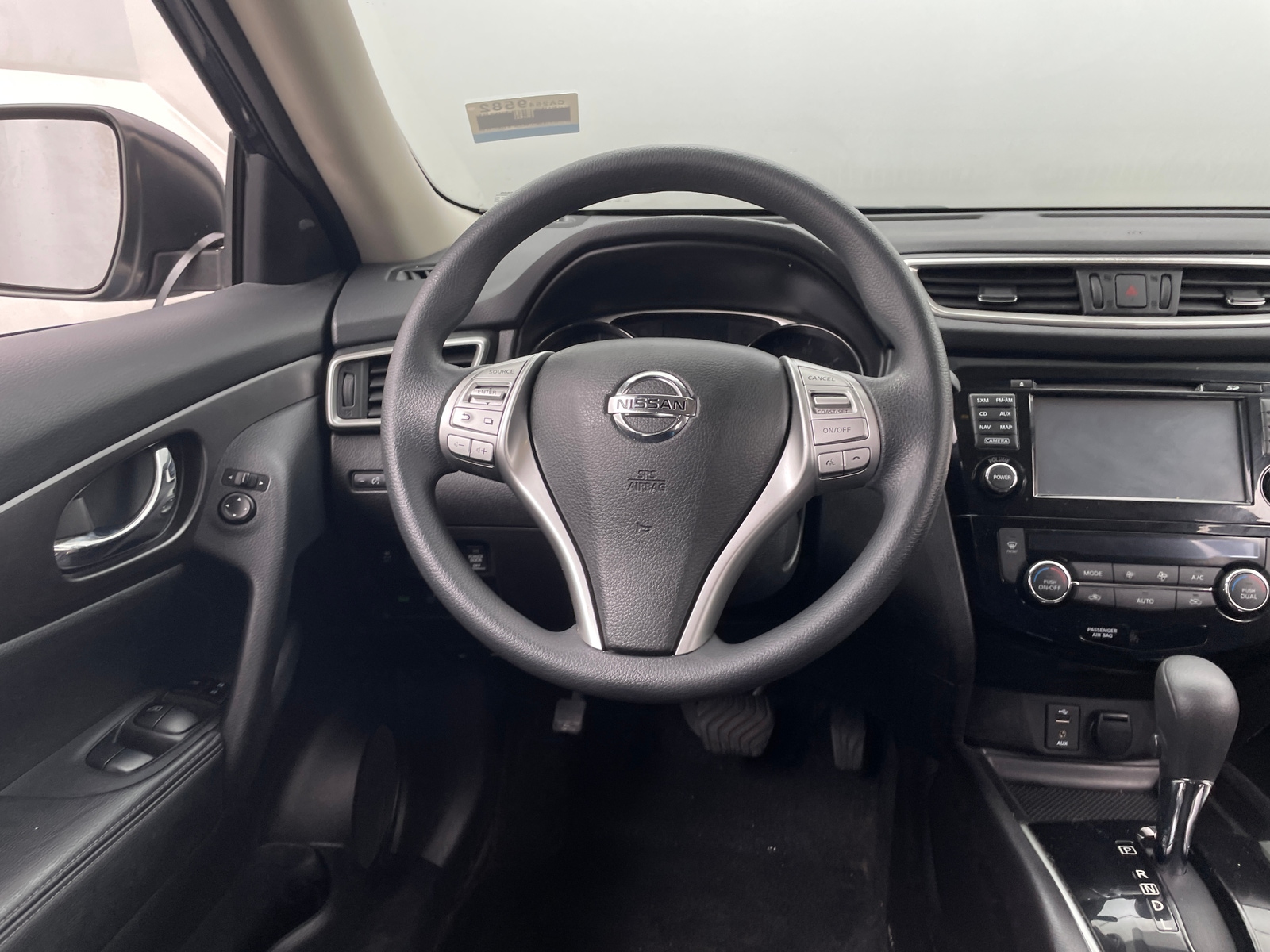 Thumbnail: 2015 Nissan Rogue - 5