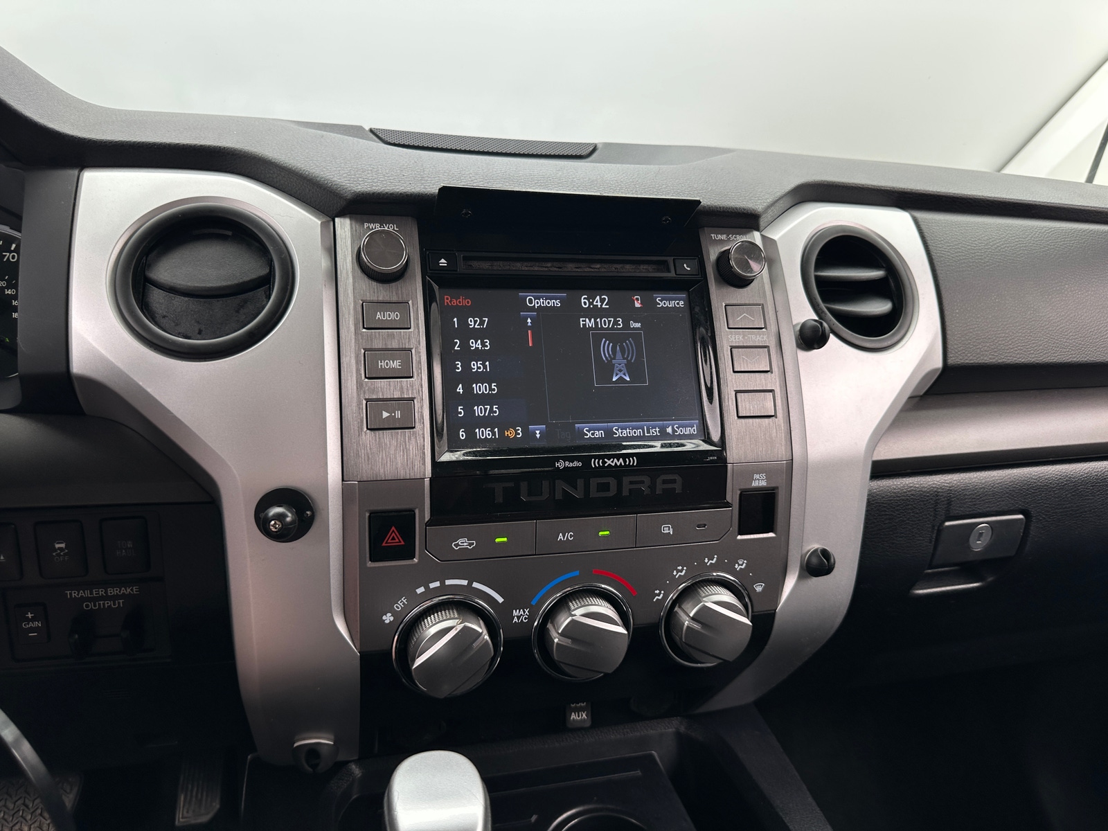Thumbnail: 2018 Toyota Tundra - 4