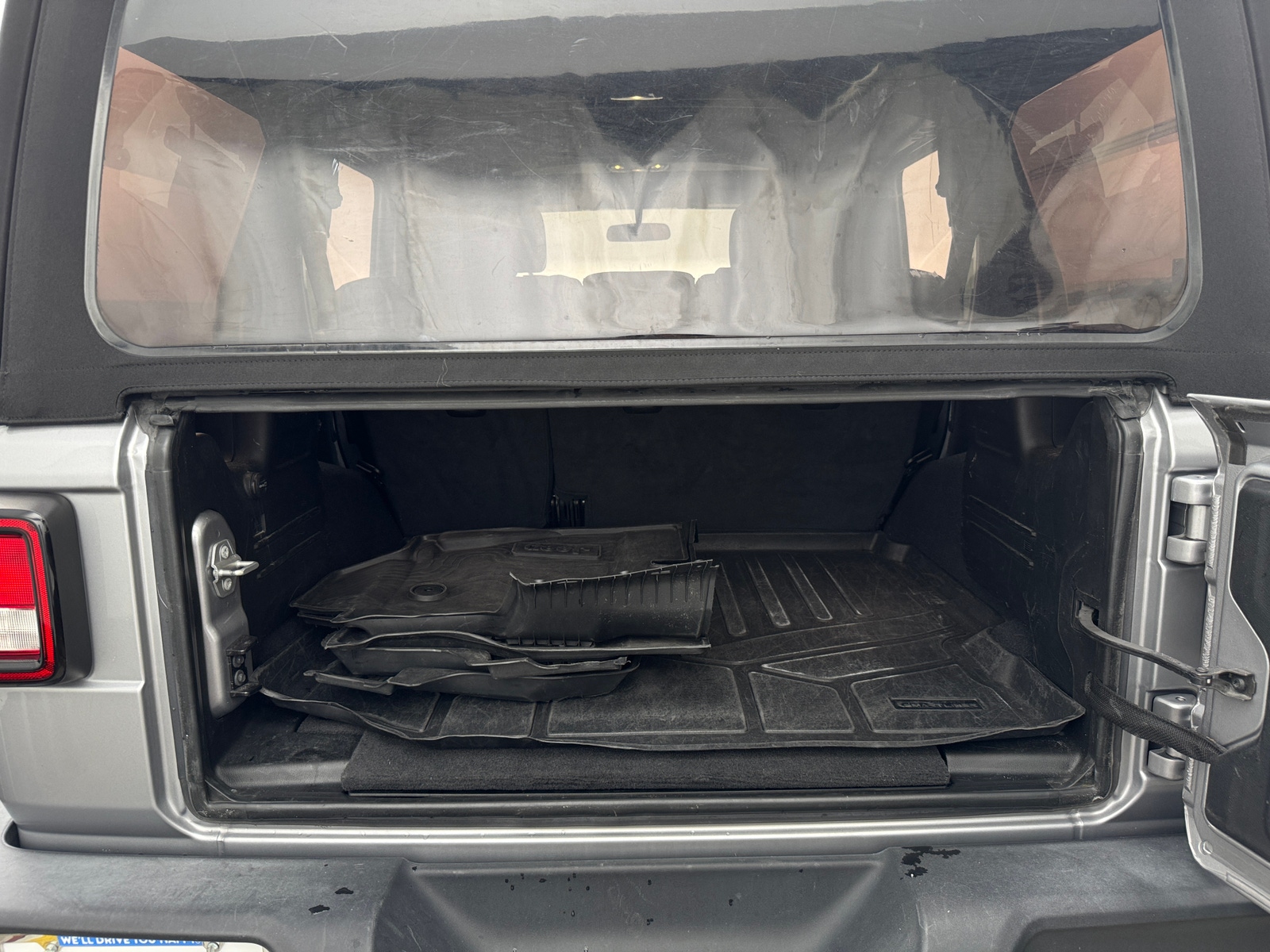 Thumbnail: 2021 Jeep Wrangler - 7