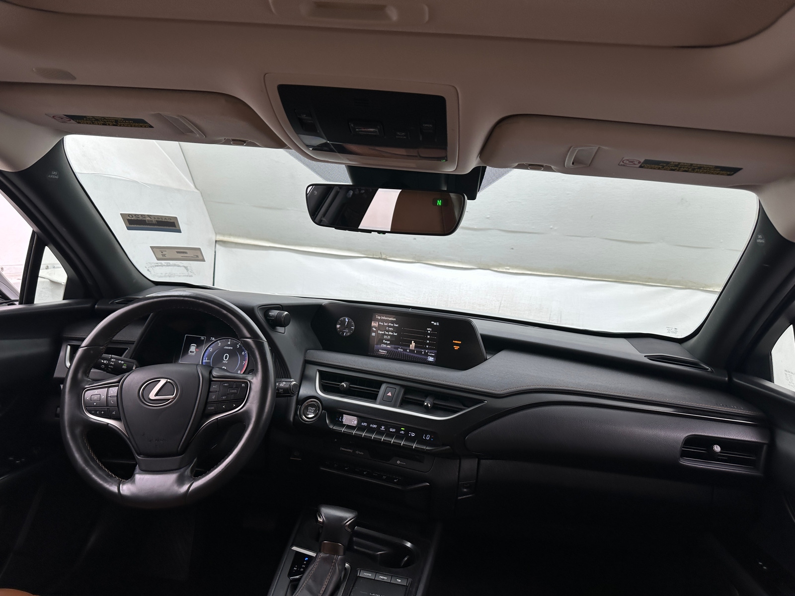 Thumbnail: 2019 Lexus UX - 2