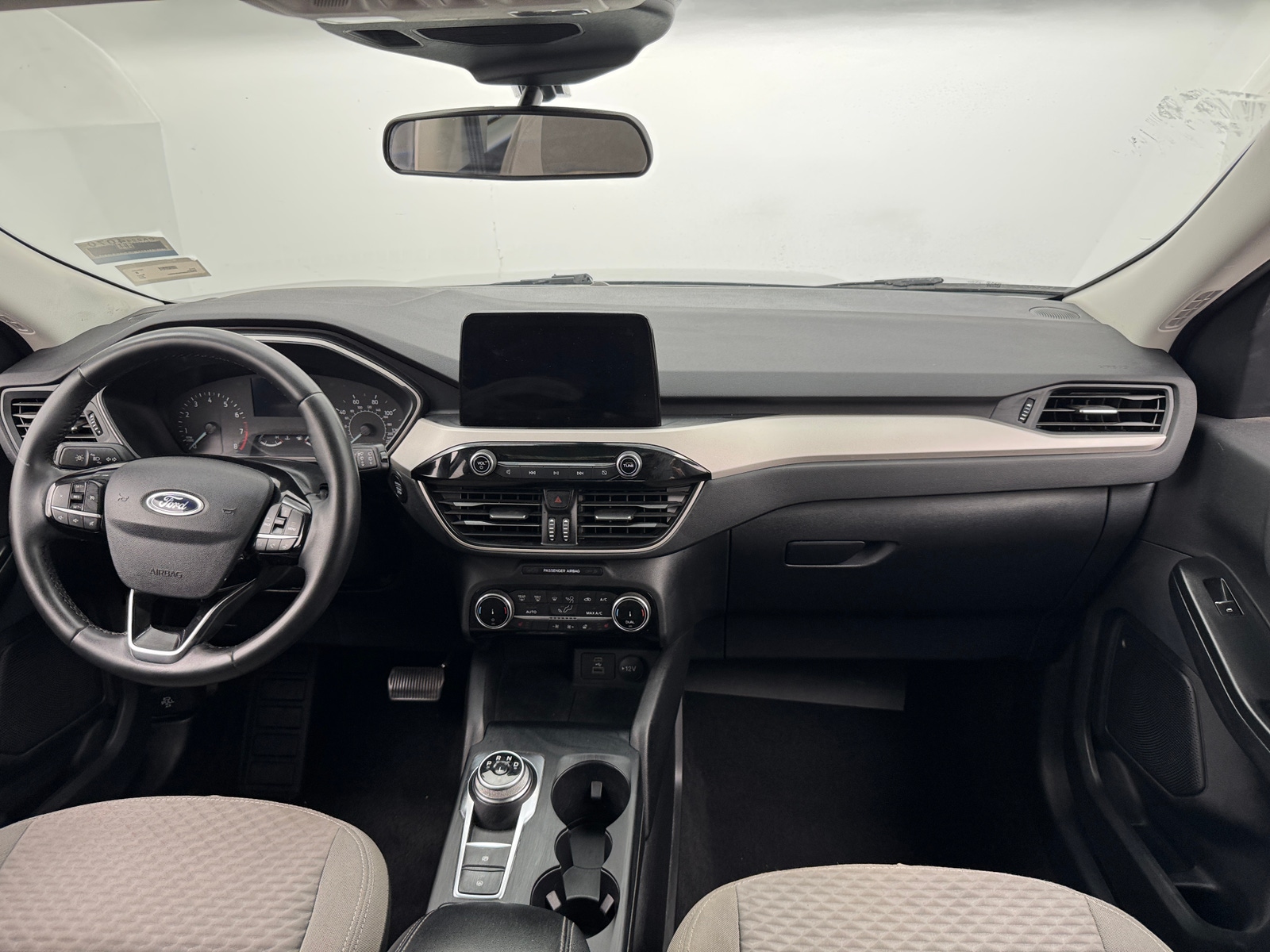 Thumbnail: 2022 Ford Escape - 3