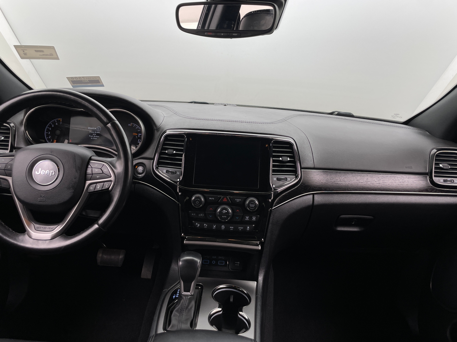 Thumbnail: 2020 Jeep Grand Cherokee - 2
