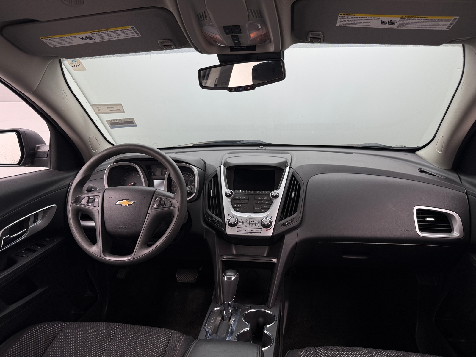 Thumbnail: 2017 Chevrolet Equinox - 3